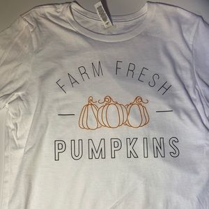 farm fresh pumpkins. super cute graphic tee for fall. soft and simple